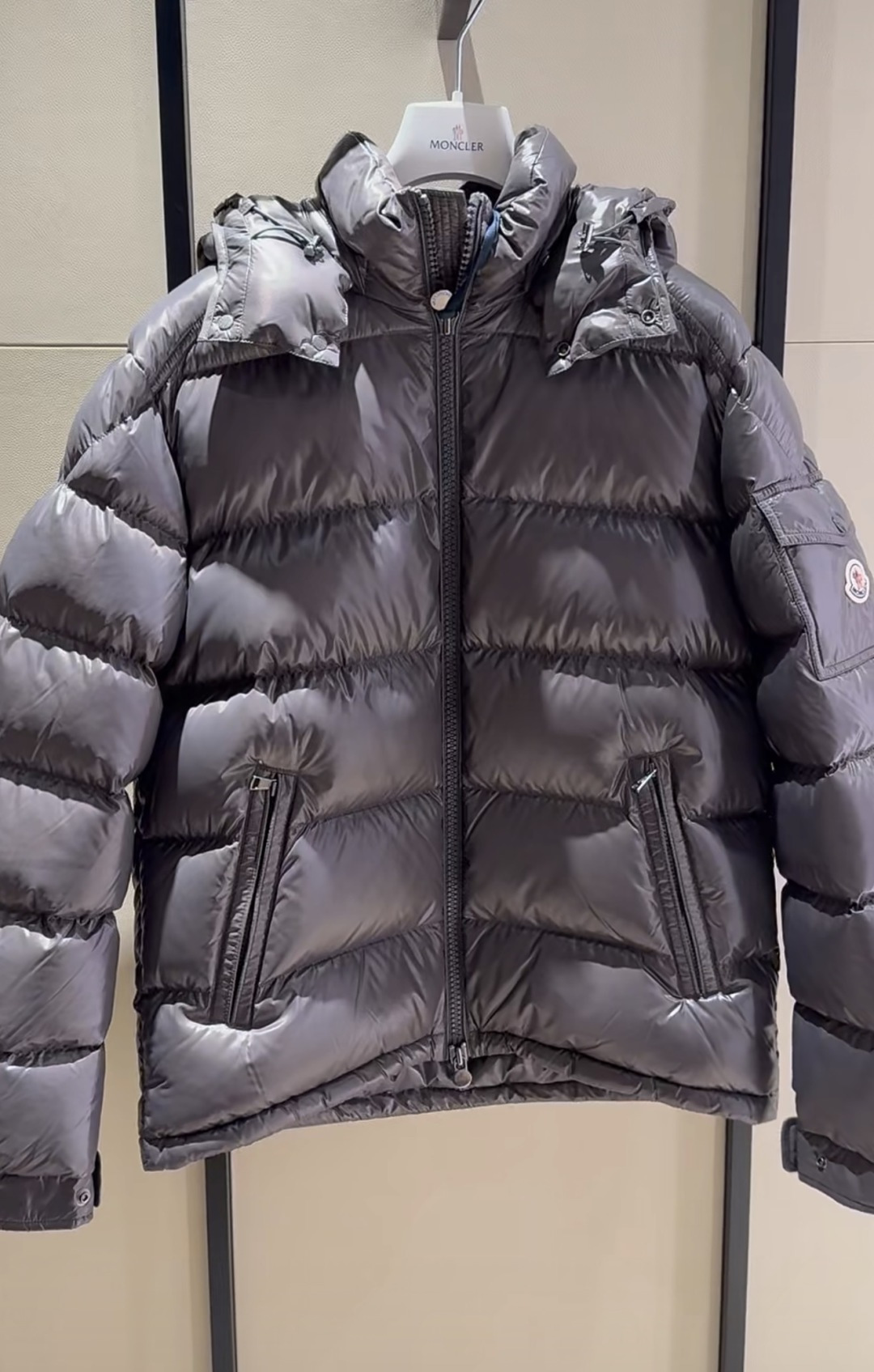 Moncler Male Down Jacket Gray Hooded M-l