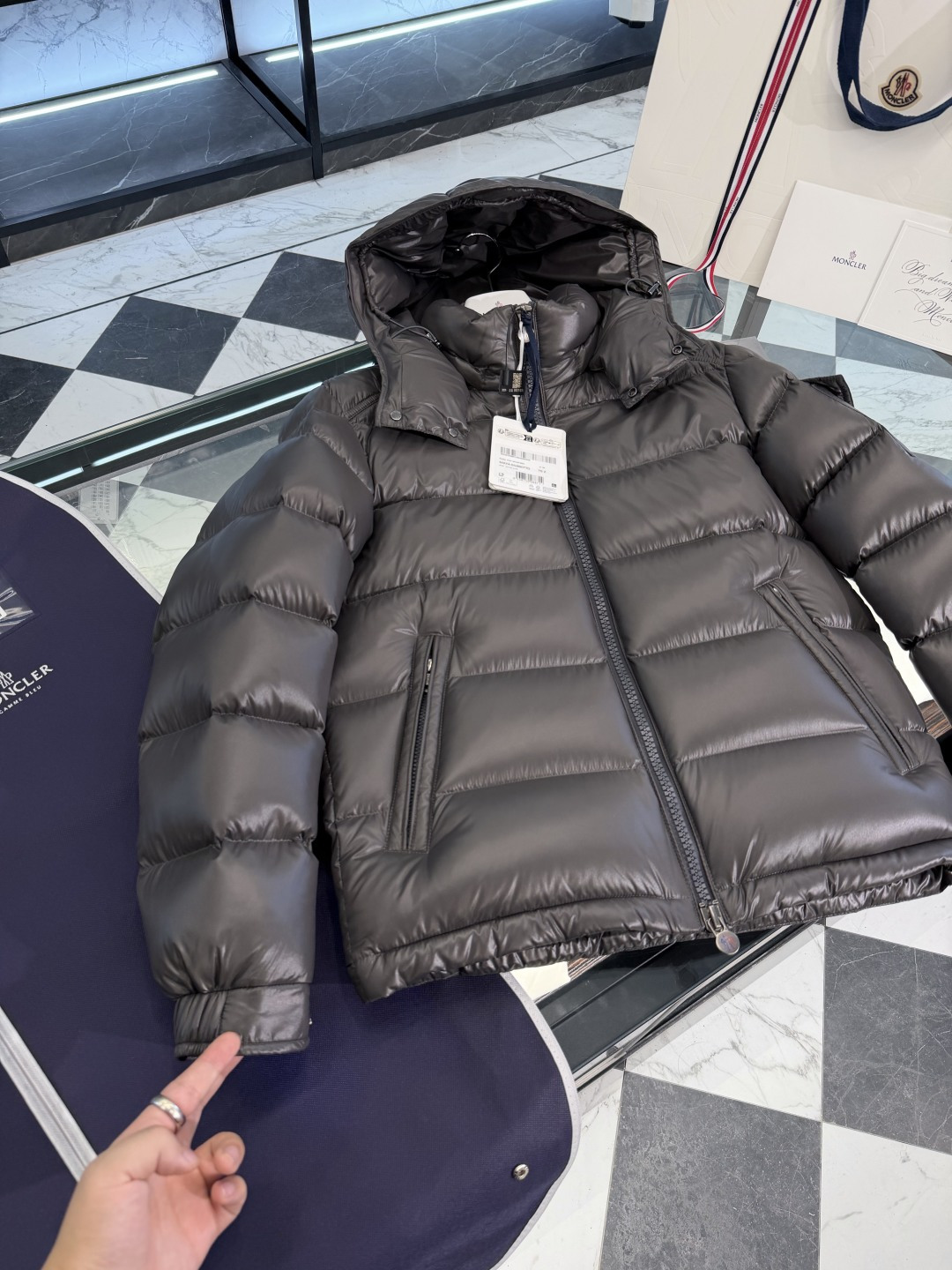 Moncler Male Down Jacket Gray Hooded M-l