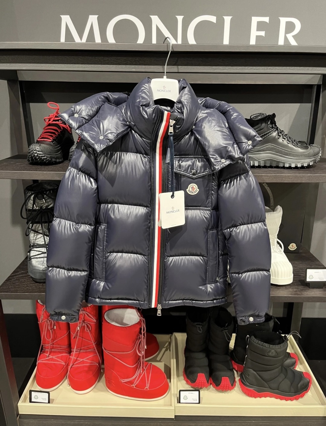 Moncler Down Jacket Blue M-l