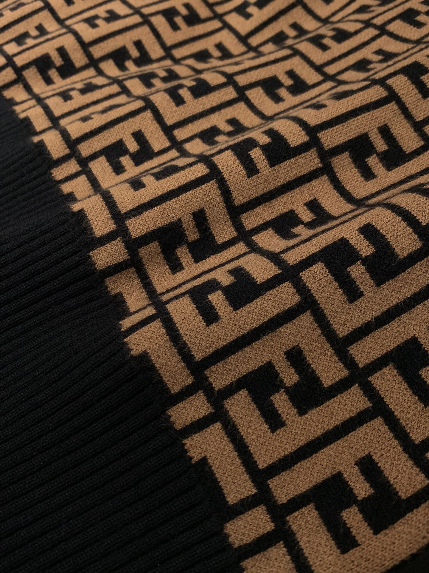 Fendi Basic Clothing Knitted M-l-xl
