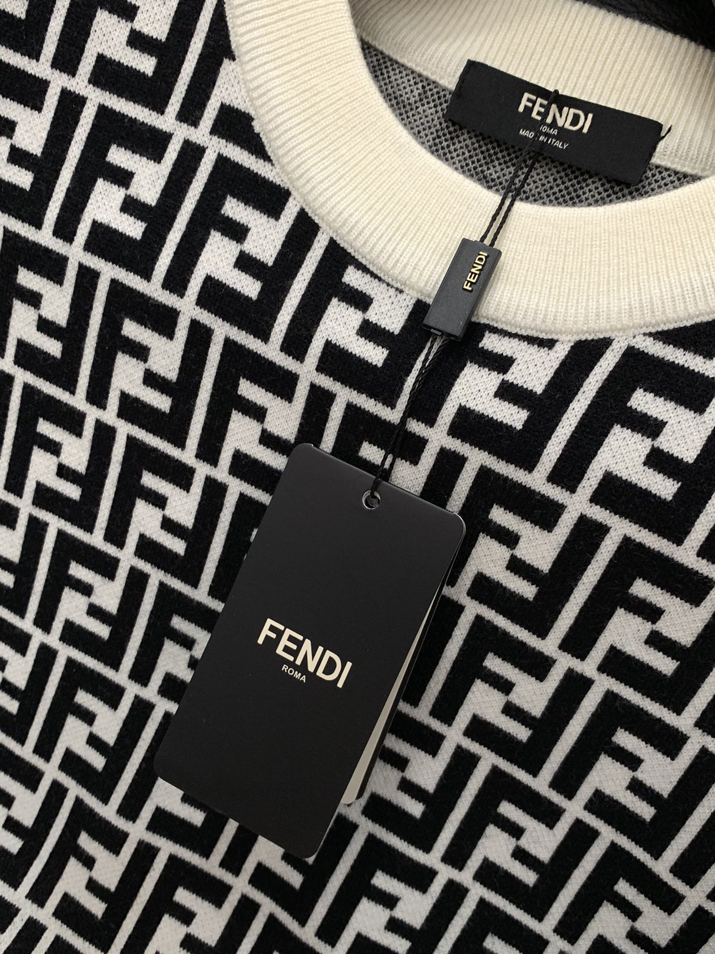 Fendi Basic Clothing Knitted M-l-xl