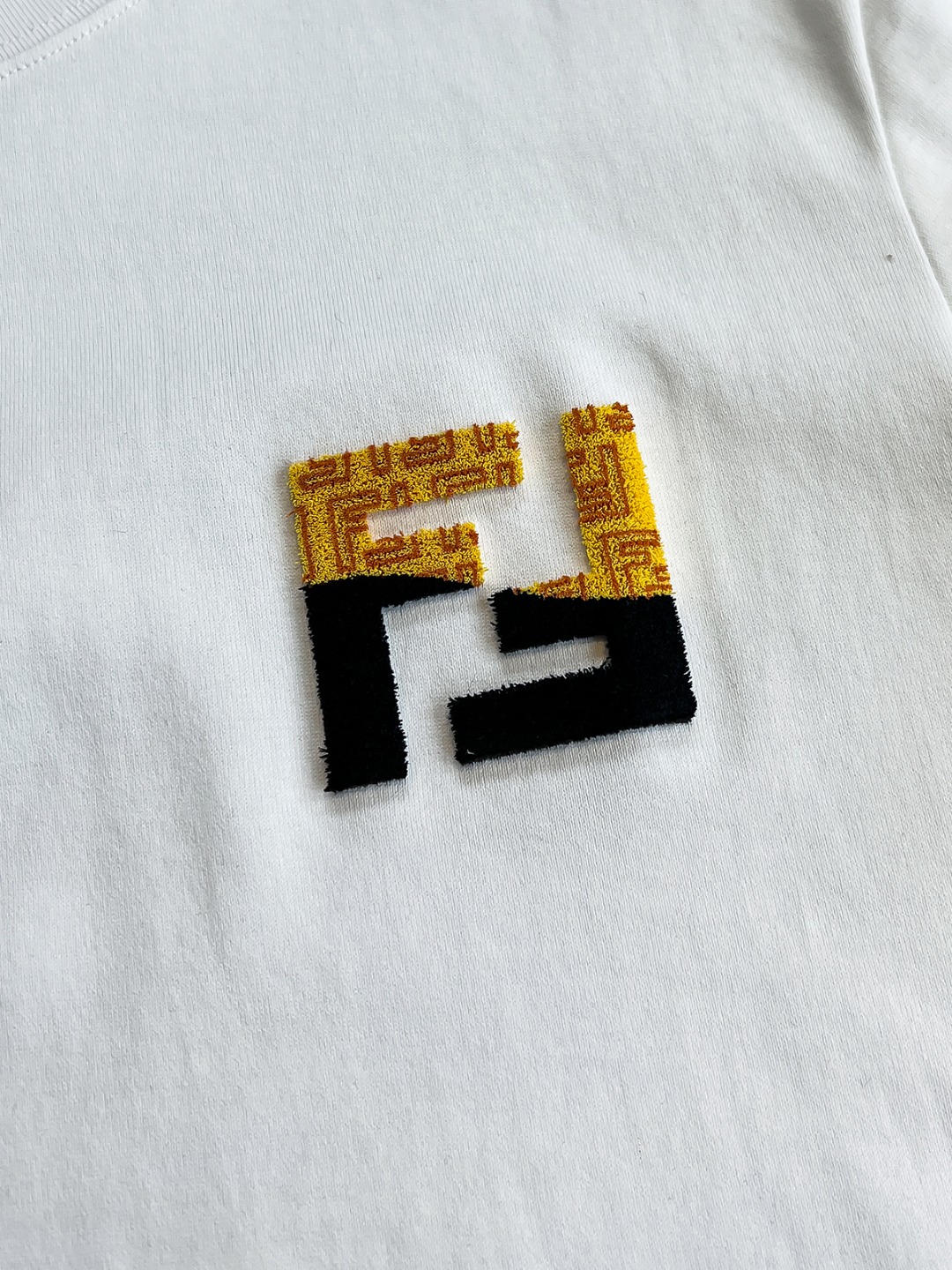 Fendi Basic Clothing Black S-l-xl
