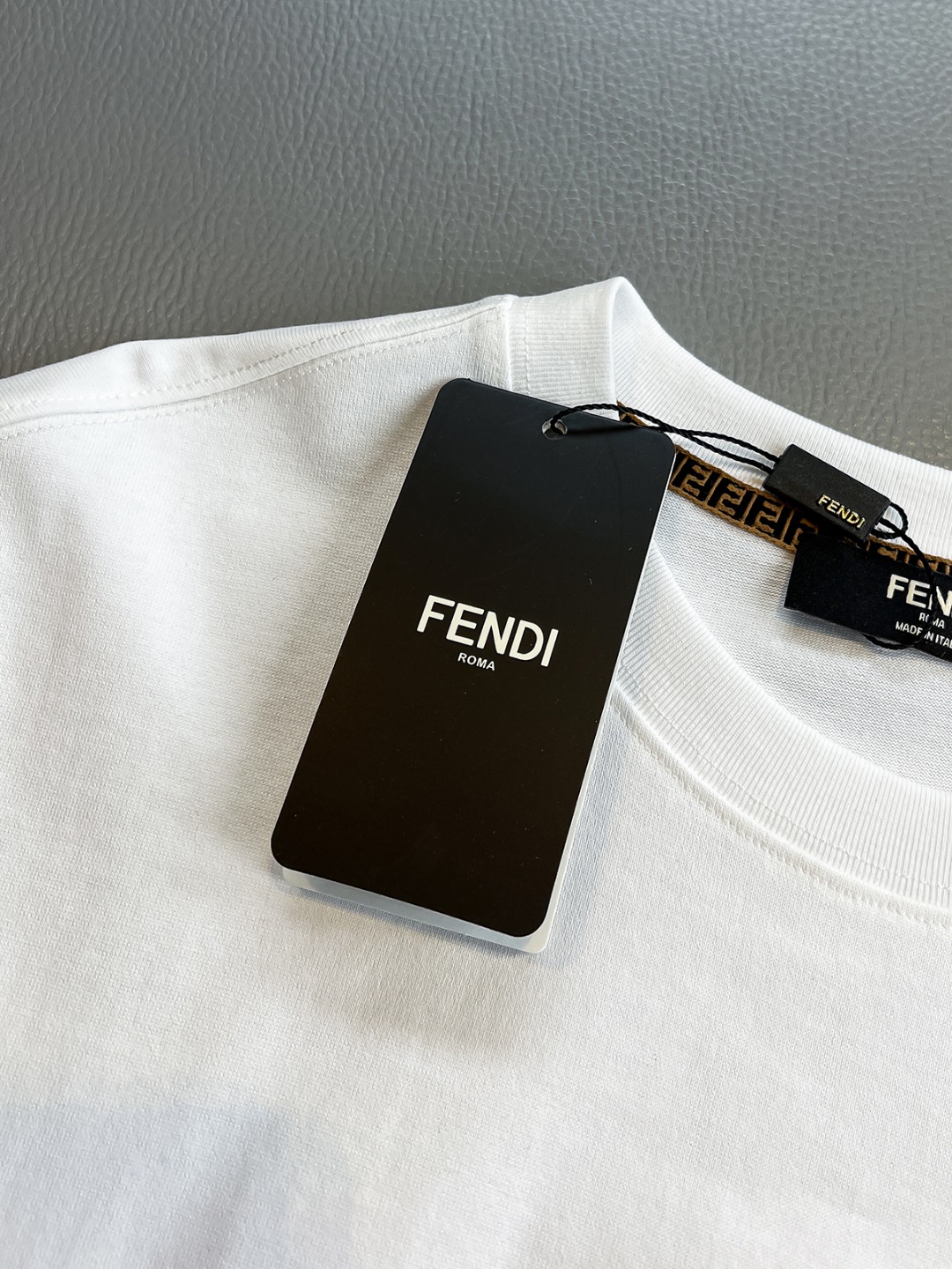 Fendi Basic Clothing Black S-l-xl