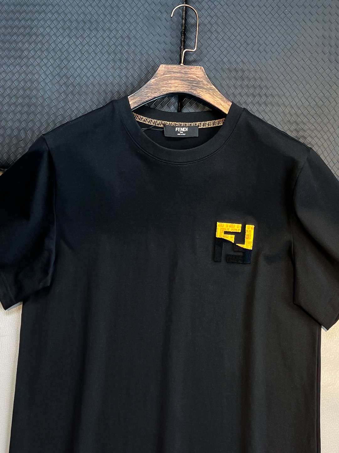 Fendi Basic Clothing Black S-l-xl