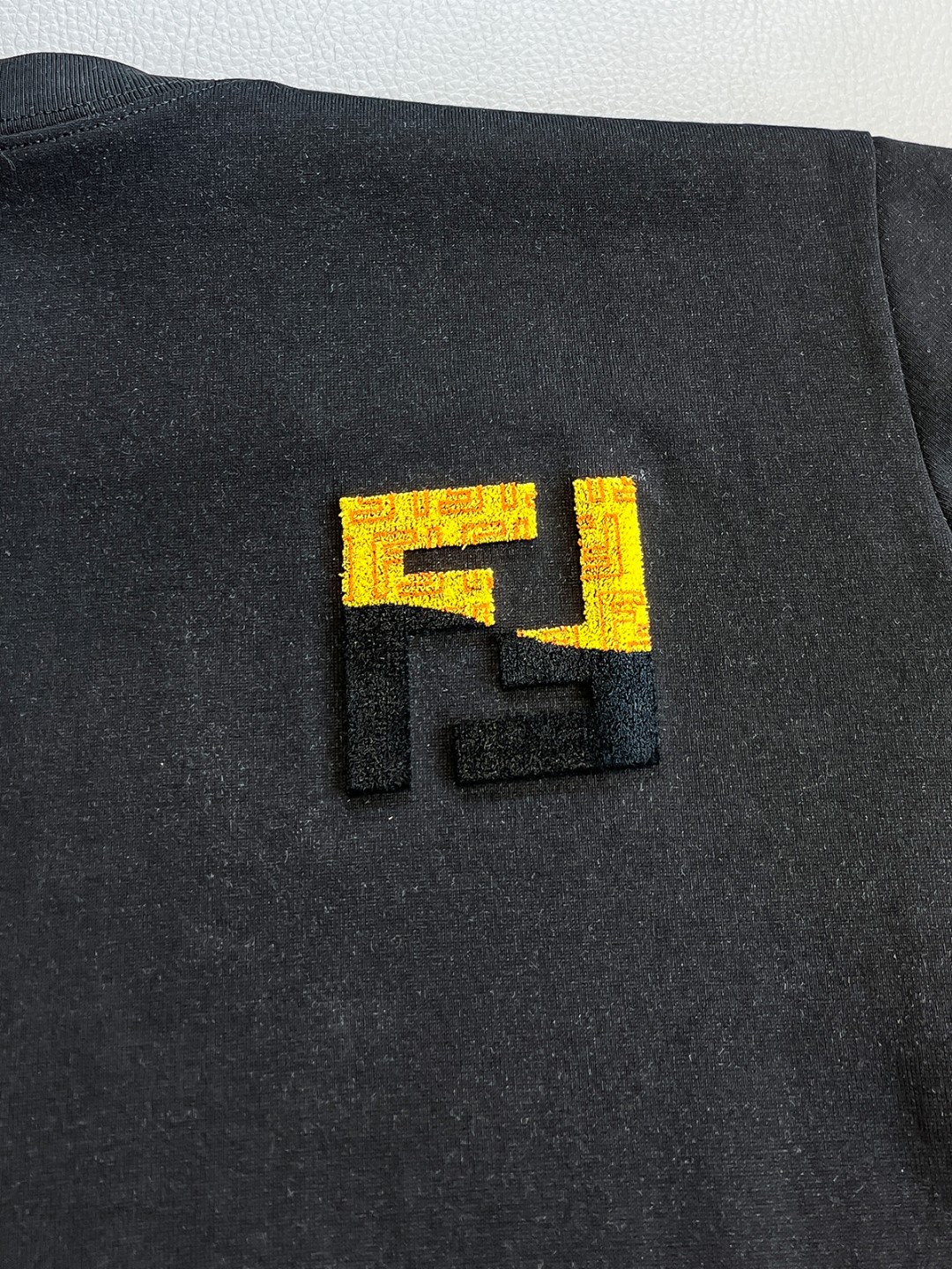 Fendi Basic Clothing Black S-l-xl
