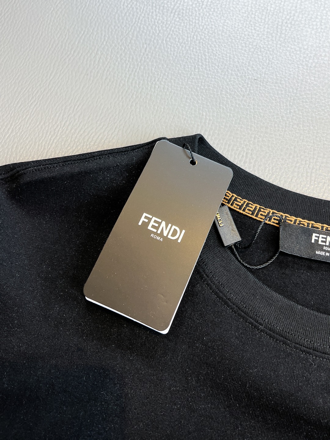 Fendi Basic Clothing Black S-l-xl