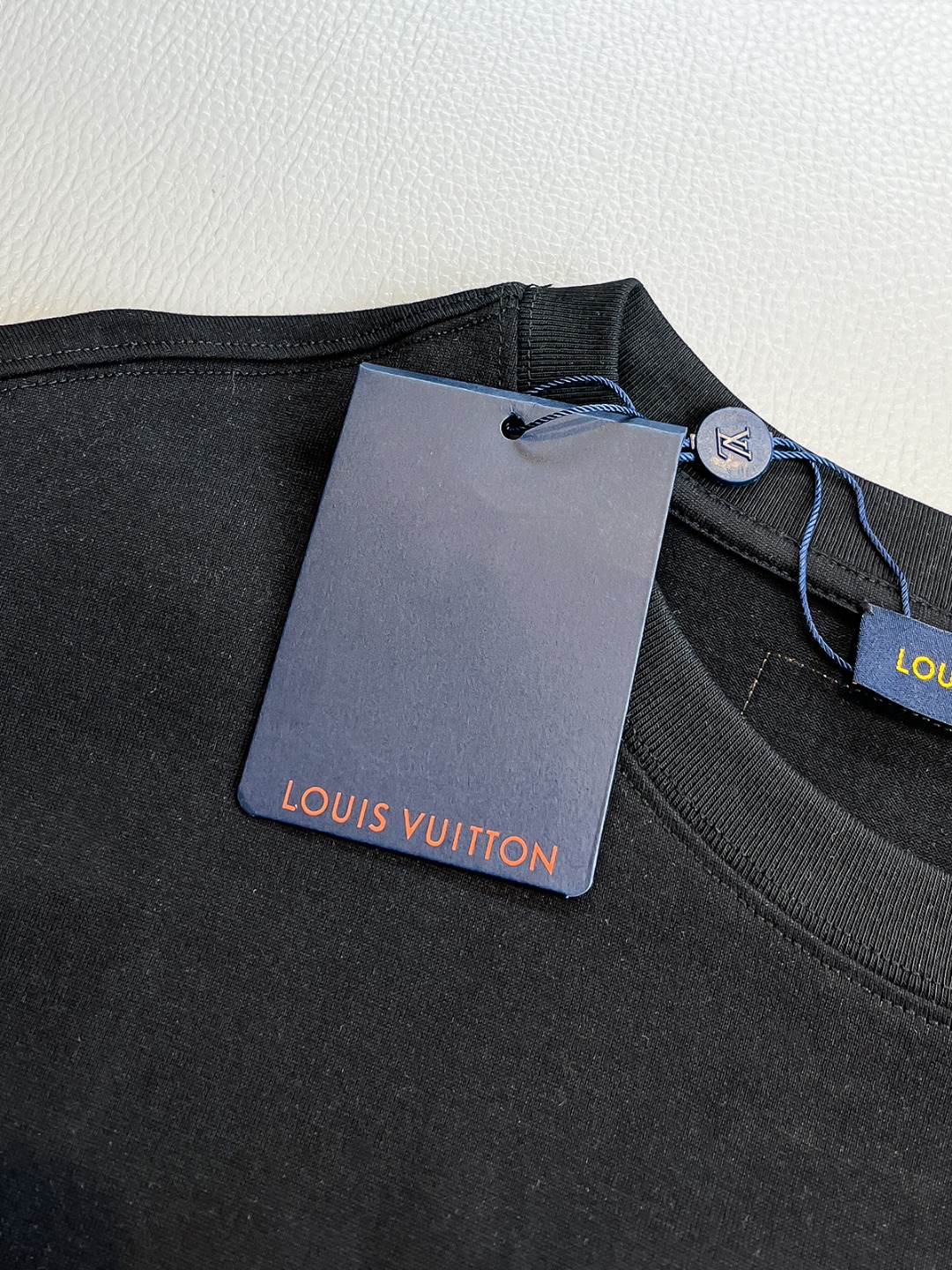 Louis Vuitton Basic Clothing Black S-l-xl