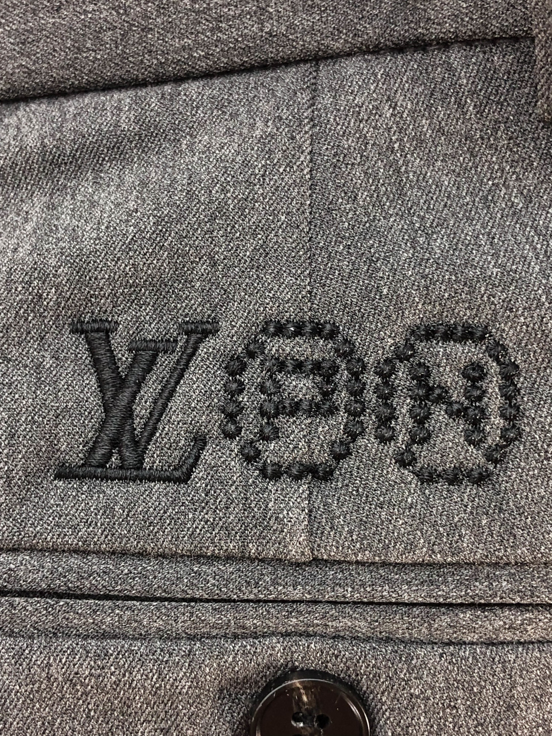 Louis Vuitton Male Basic Clothing Cotton Gray Slim Fit L-175130
