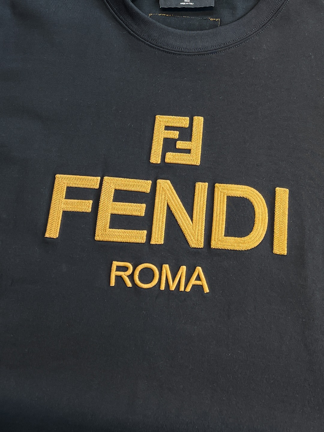 Fendi Basic Clothing Black S-l-xl