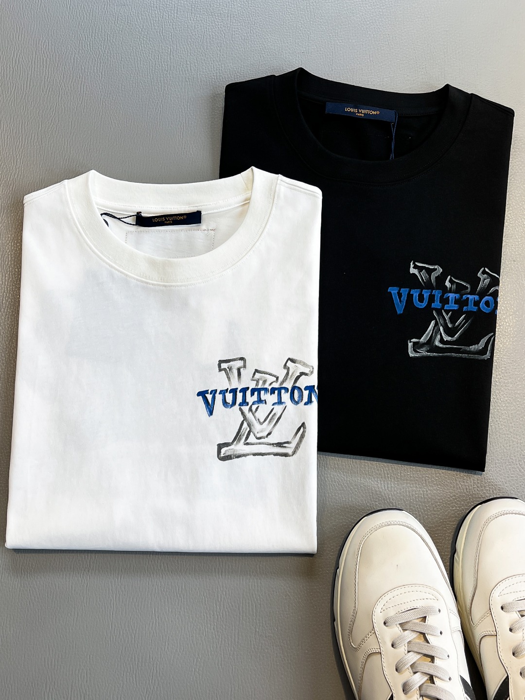Louis Vuitton Basic Clothing Black S-l-xl