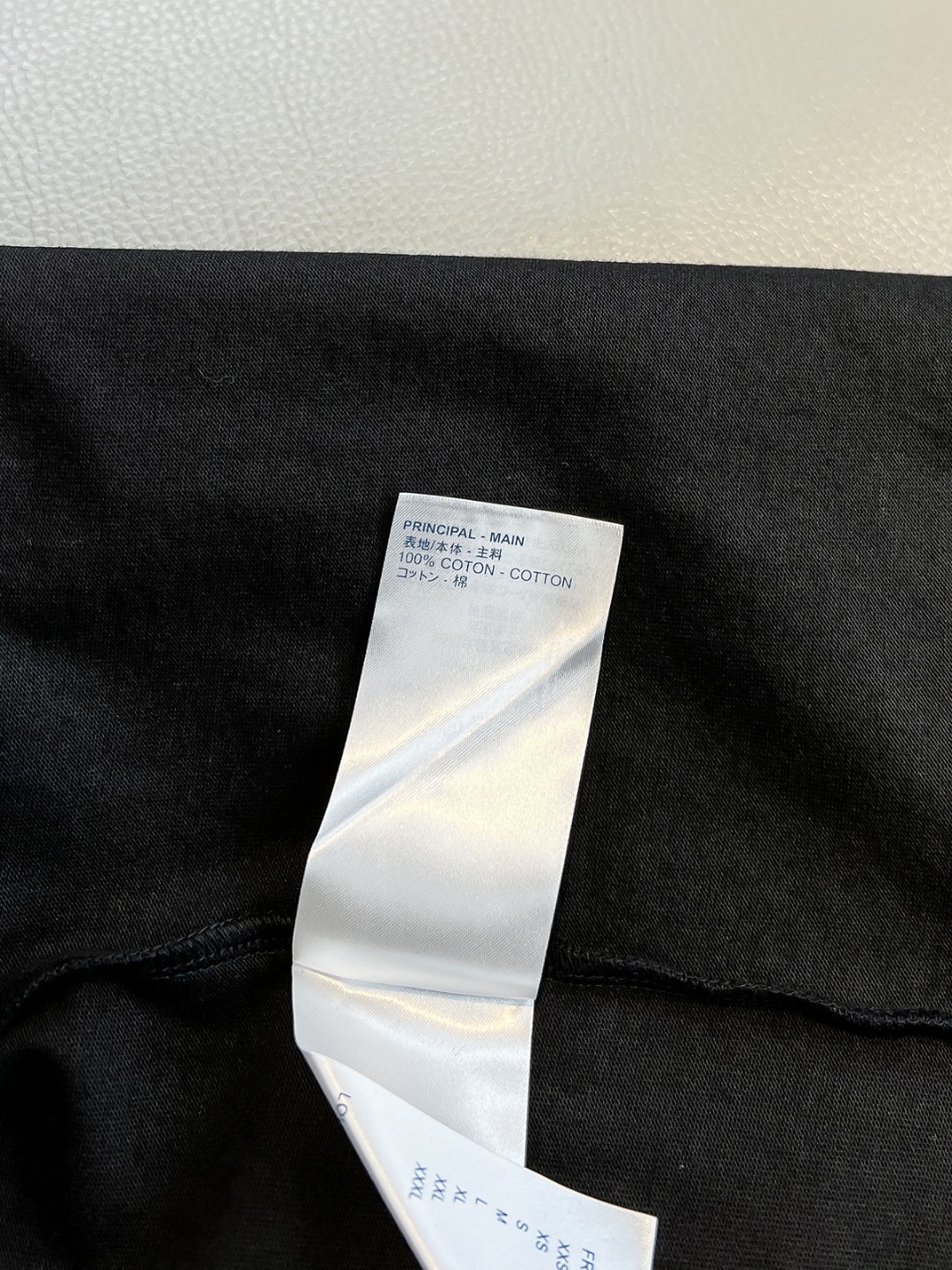 Louis Vuitton Basic Clothing Black S-l-xl