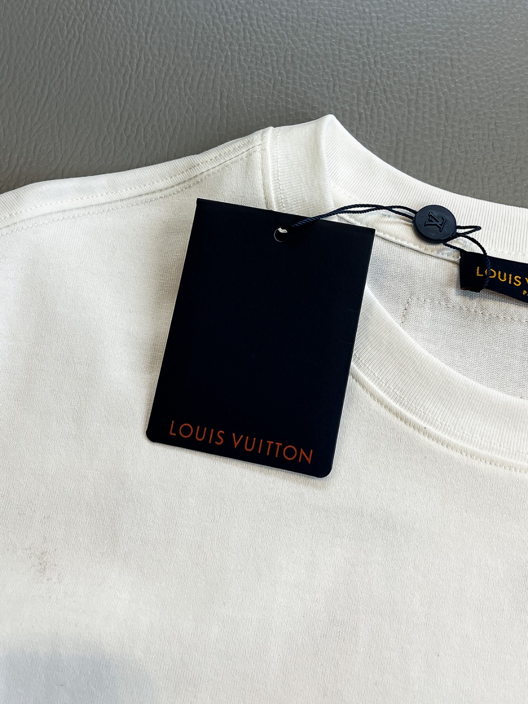 Louis Vuitton Basic Clothing Black S-l-xl