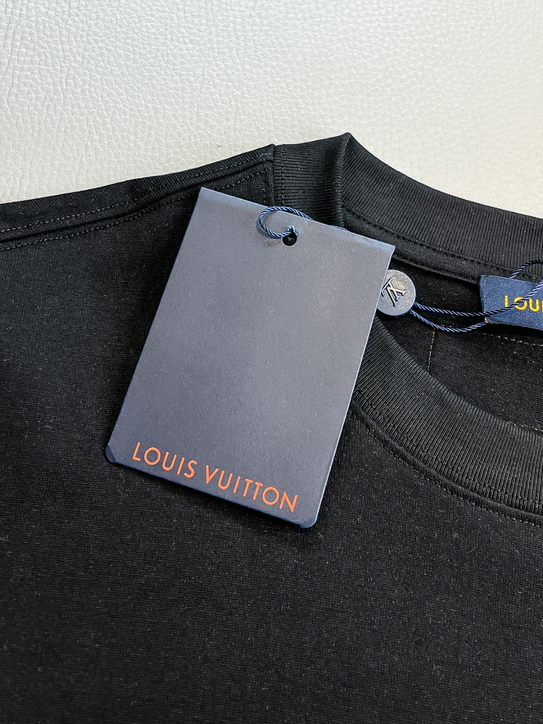 Louis Vuitton Basic Clothing Black S-l-xl