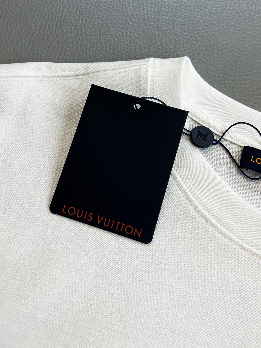Louis Vuitton Basic Clothing Black S-l-xl