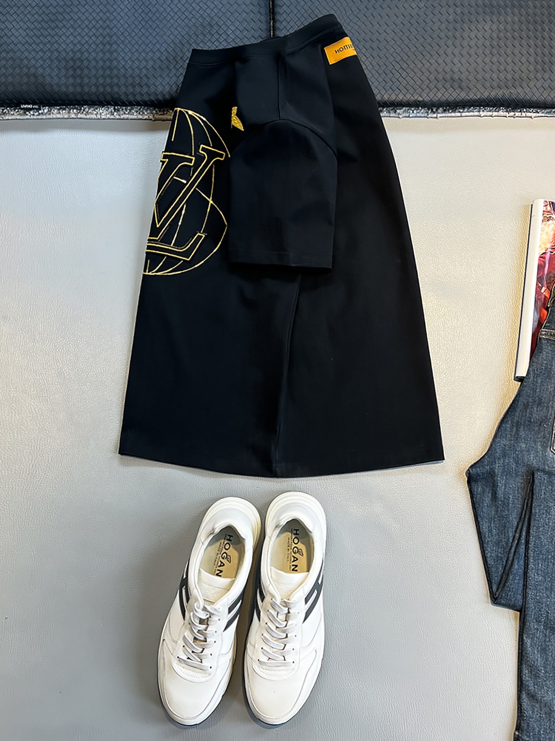 Louis Vuitton Basic Clothing Black S-l-xl