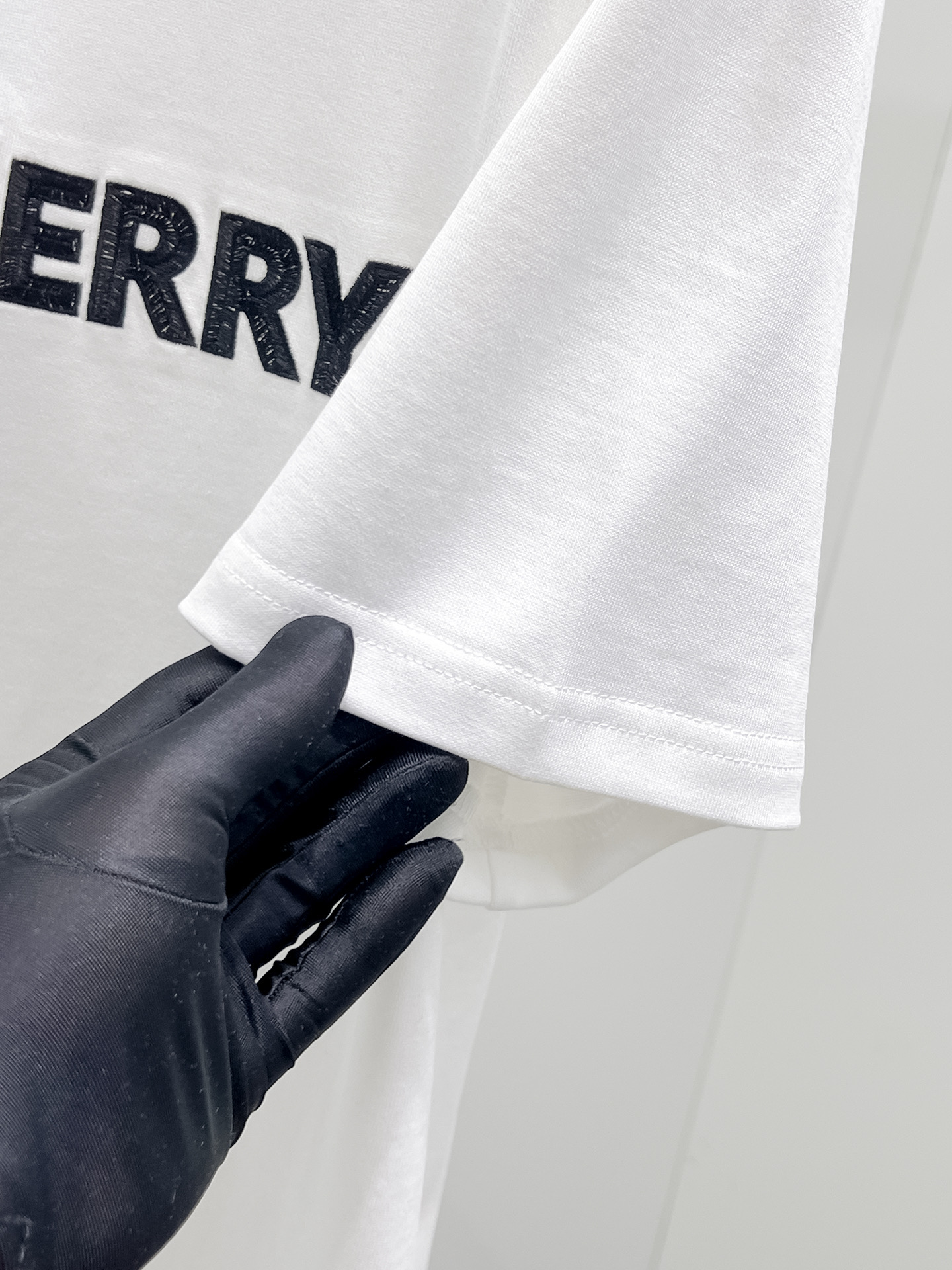 Burberry Basic Clothing Cotton Black S-l-xl