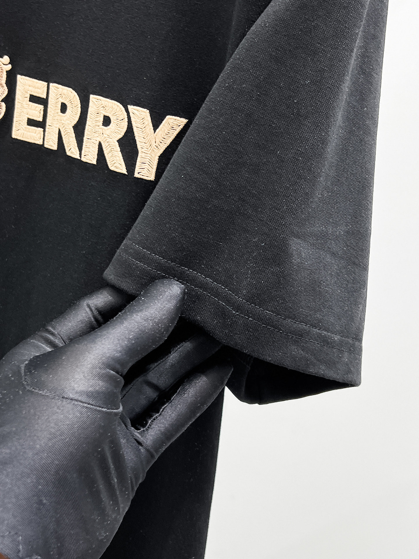 Burberry Basic Clothing Cotton Black S-l-xl