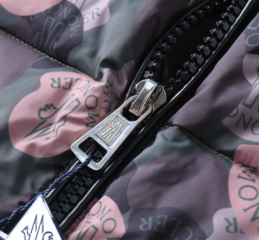 Moncler Down Jacket Goose Down M-l-xl