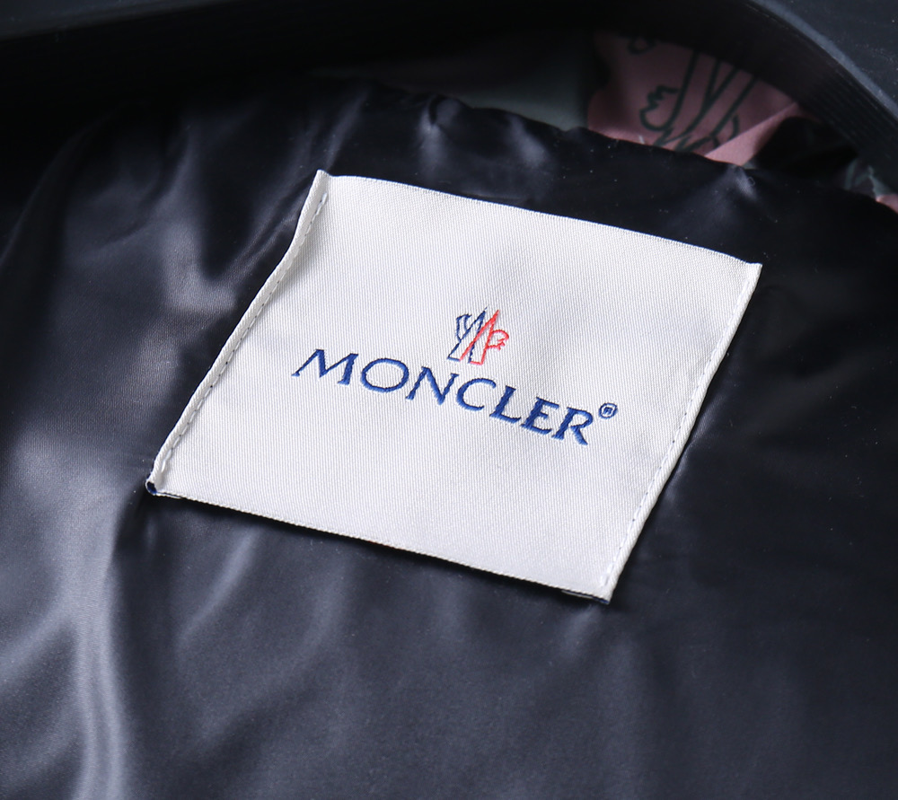 Moncler Down Jacket Goose Down M-l-xl