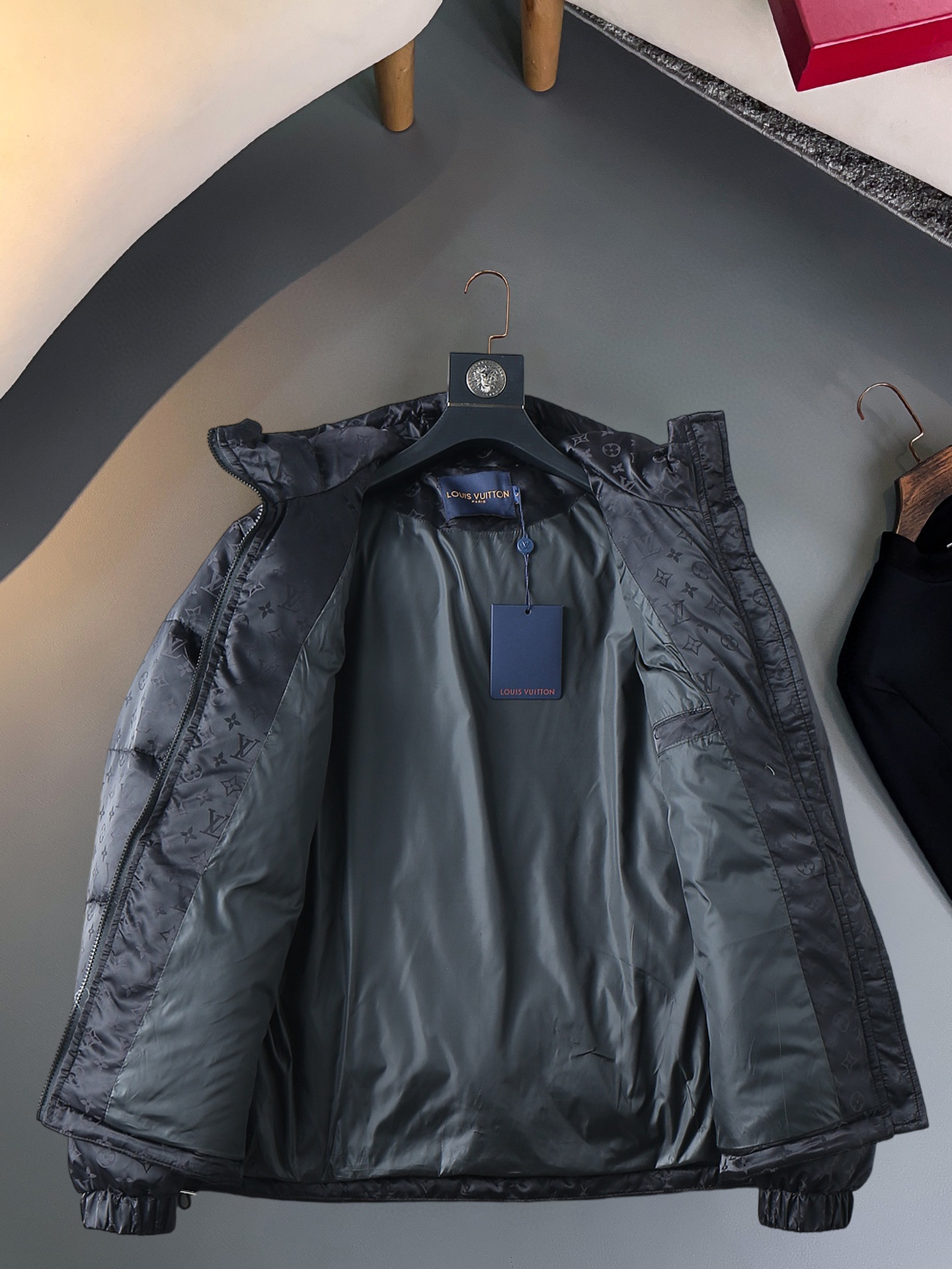 Louis Vuitton Down Jacket Goose Down M-l-xl