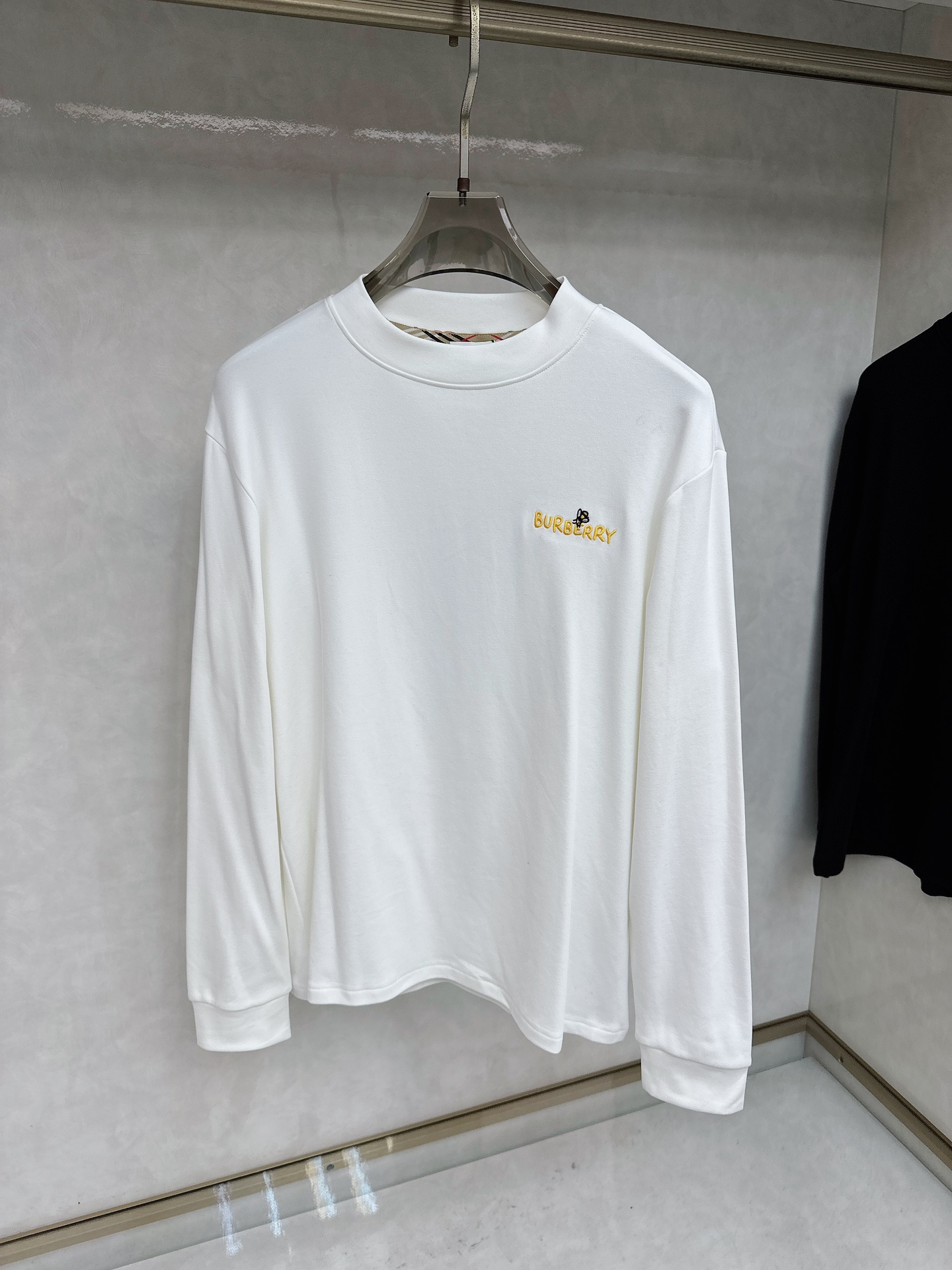 Burberry Basic Clothing S-xl