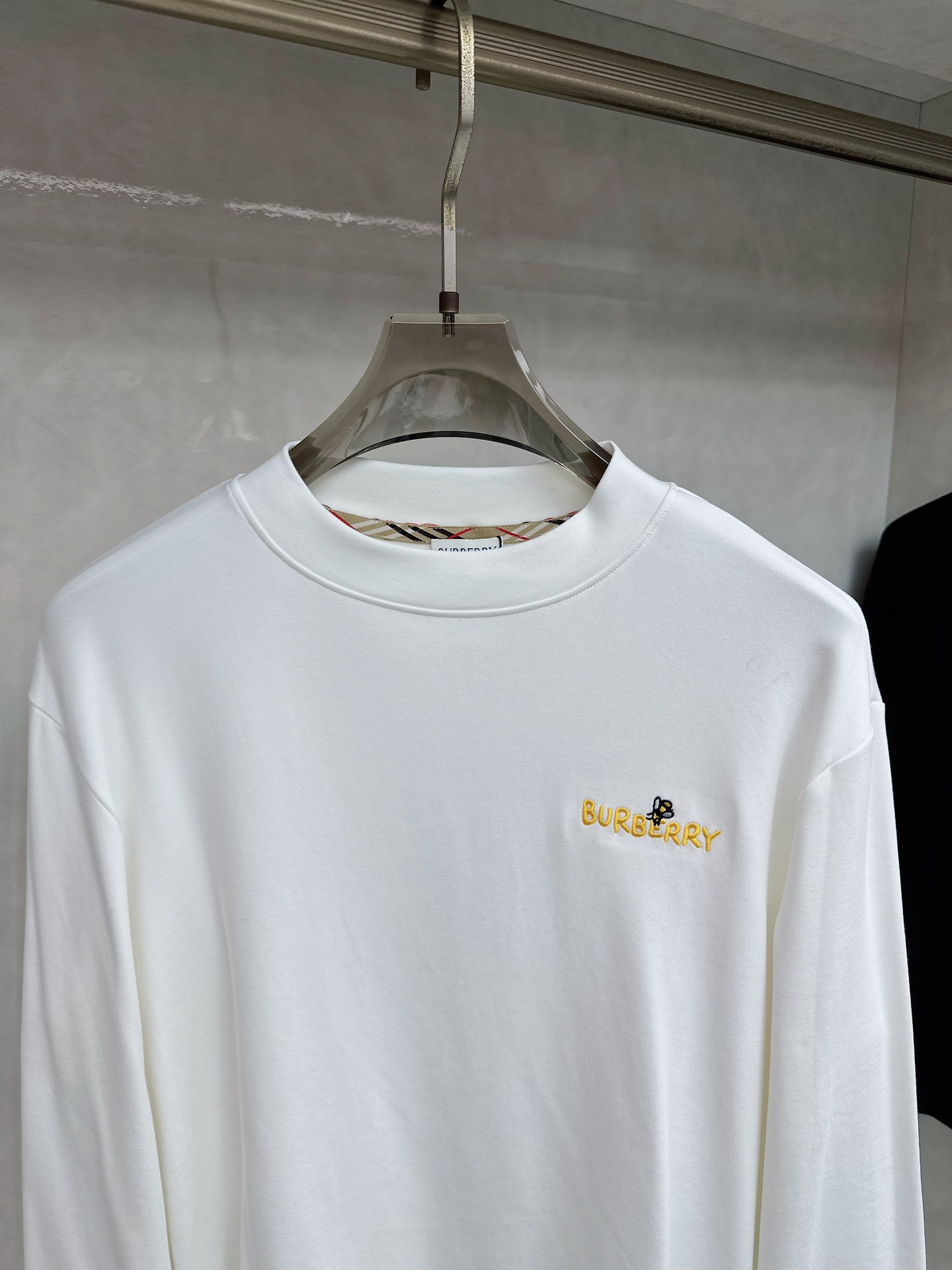 Burberry Basic Clothing S-xl
