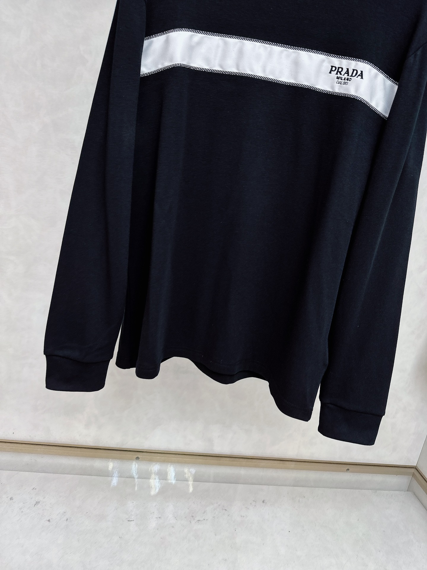 Prada Basic Clothing S-xl