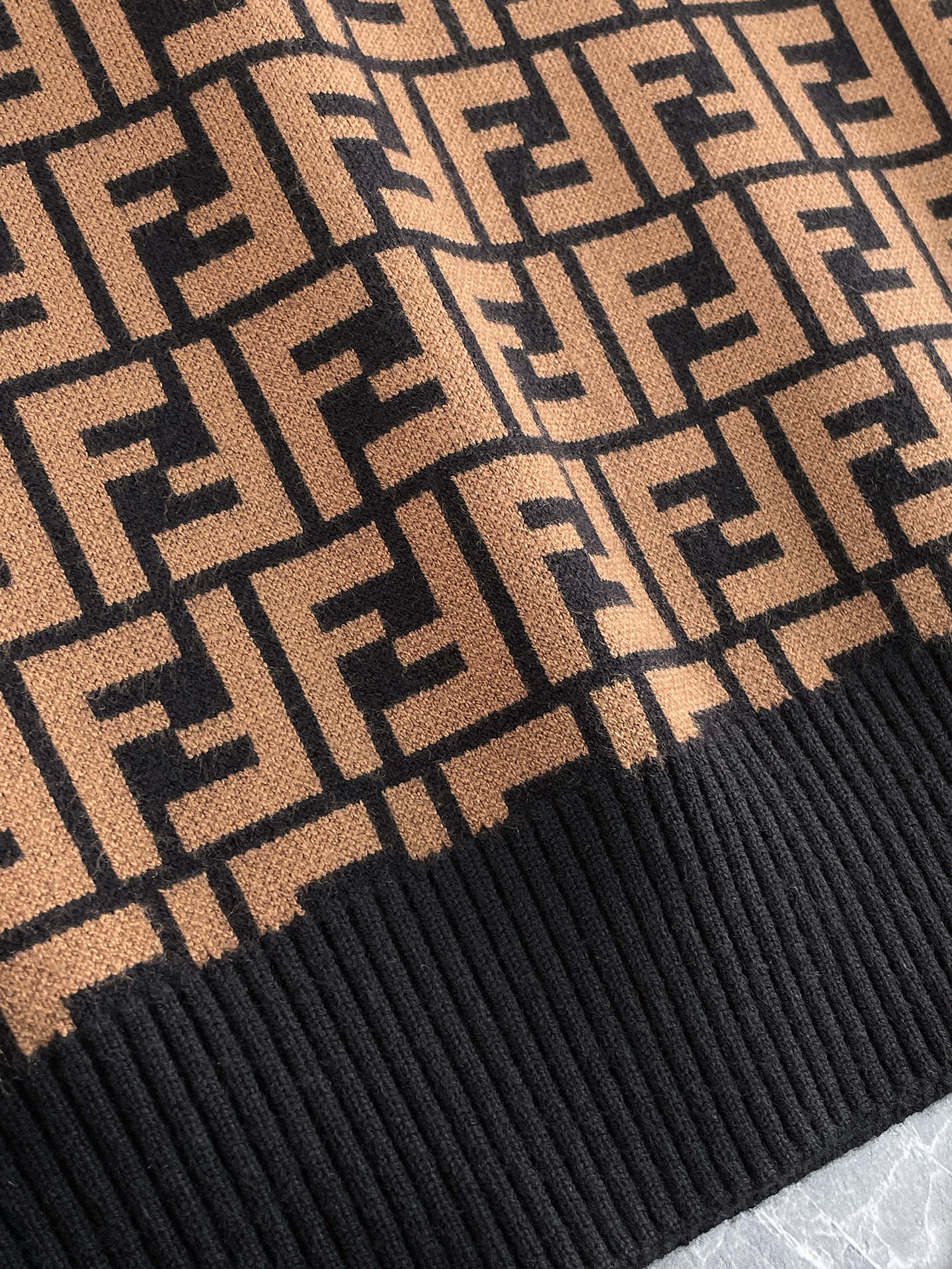 Fendi Couple Basic Clothing Wool S-m-xl