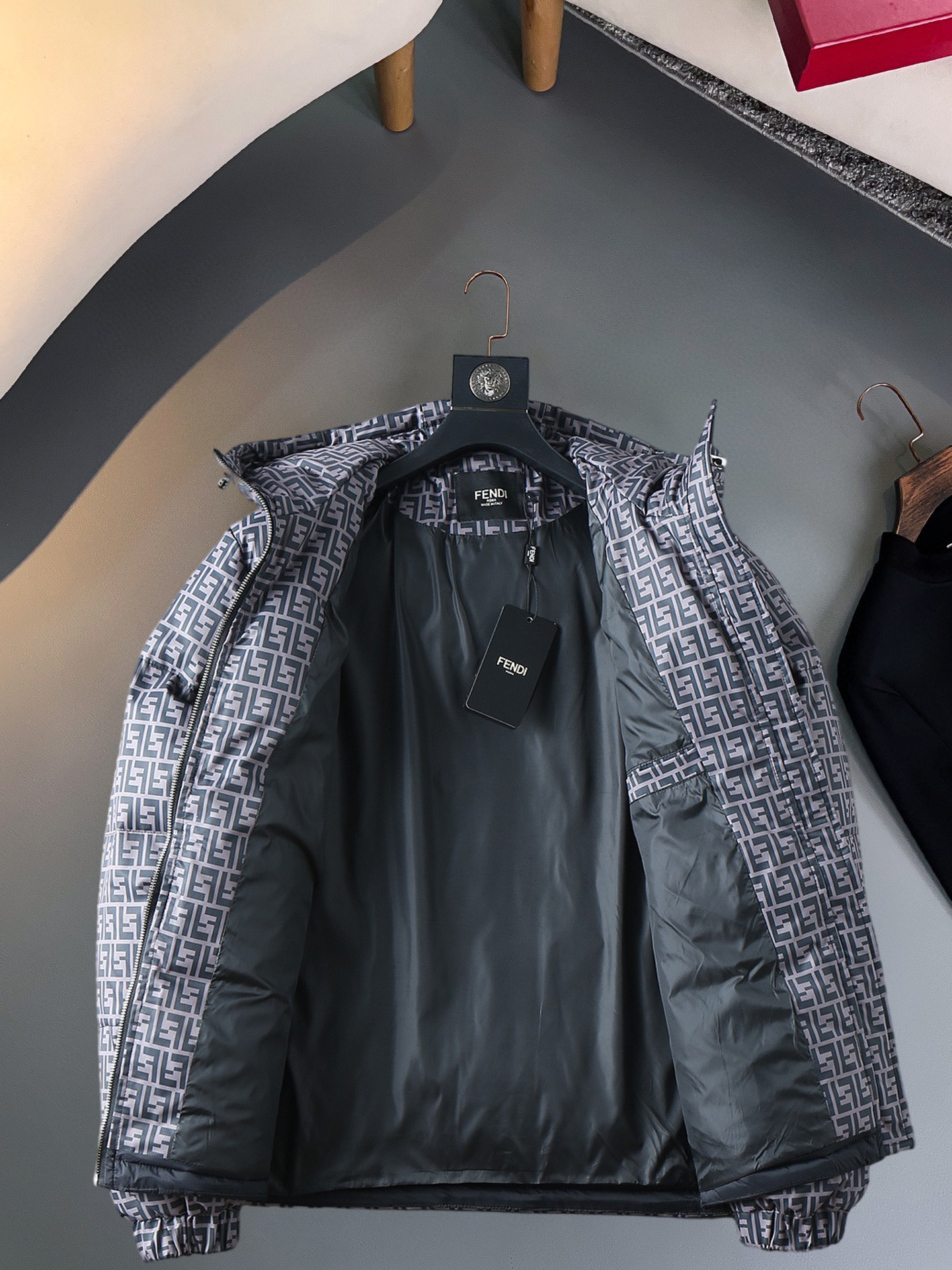 Fendi Down Jacket Goose Down M-l-xl