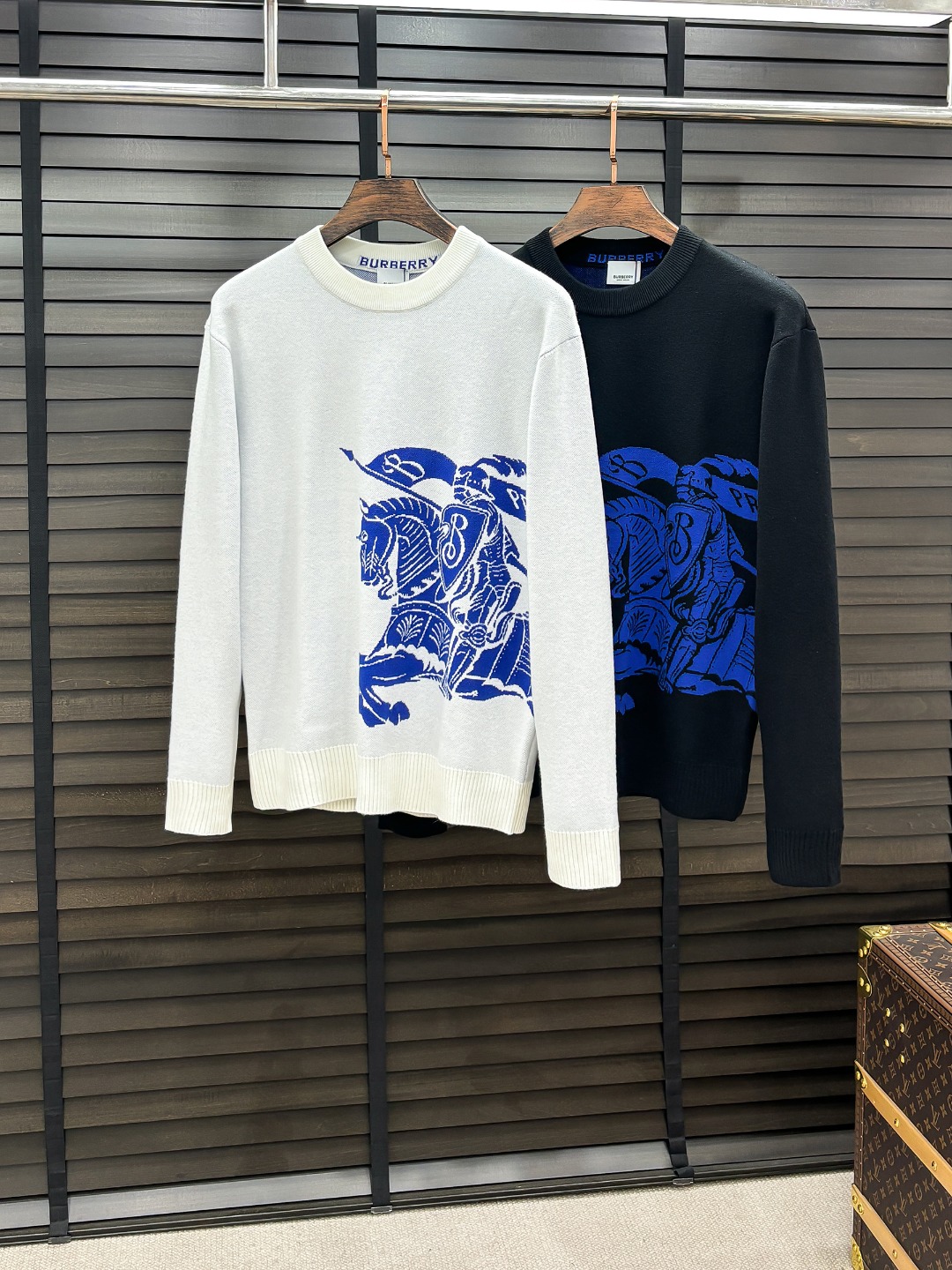 Burberry Basic Clothing Knitted Black M-l-xl