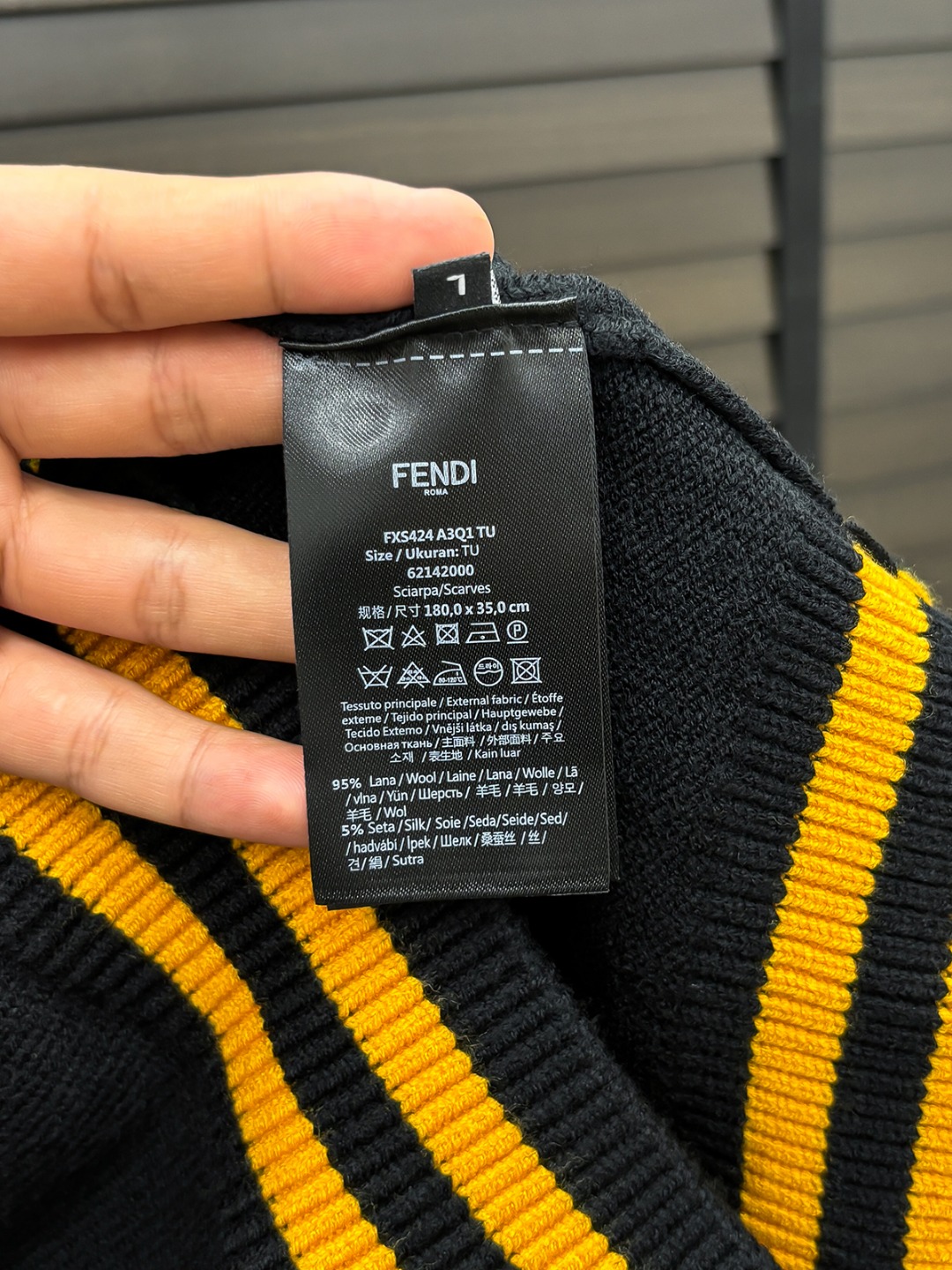 Fendi Basic Clothing Knitted Black M-l-xl