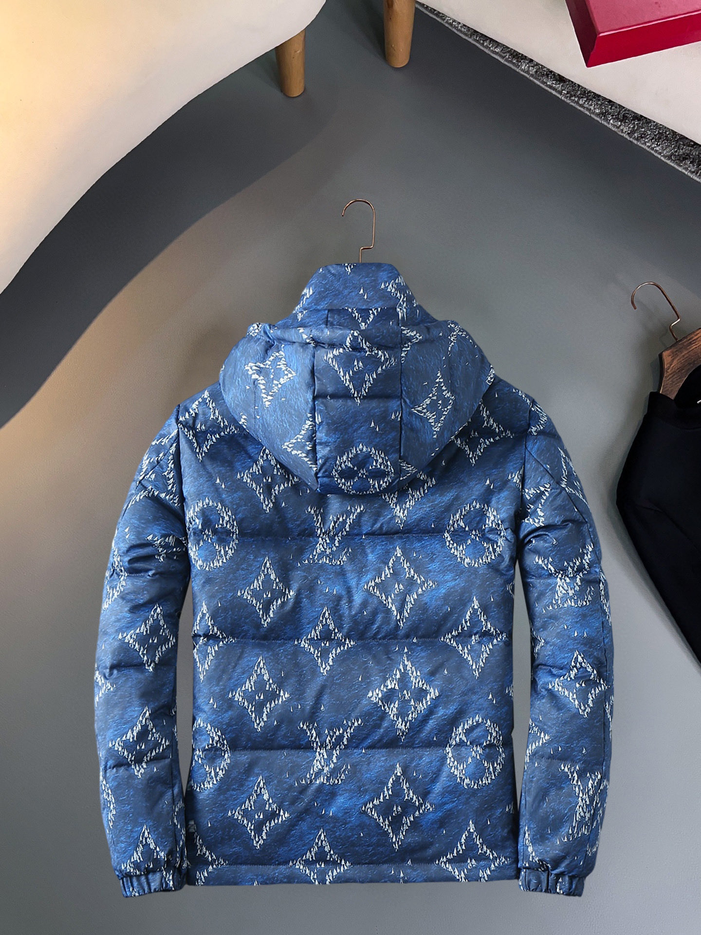 Louis Vuitton Down Jacket Goose Down M-l-xl