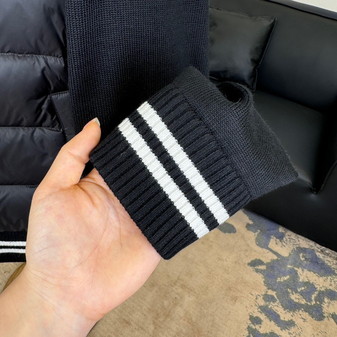Moncler Down Jacket Knitted Black Slim Fit M-l