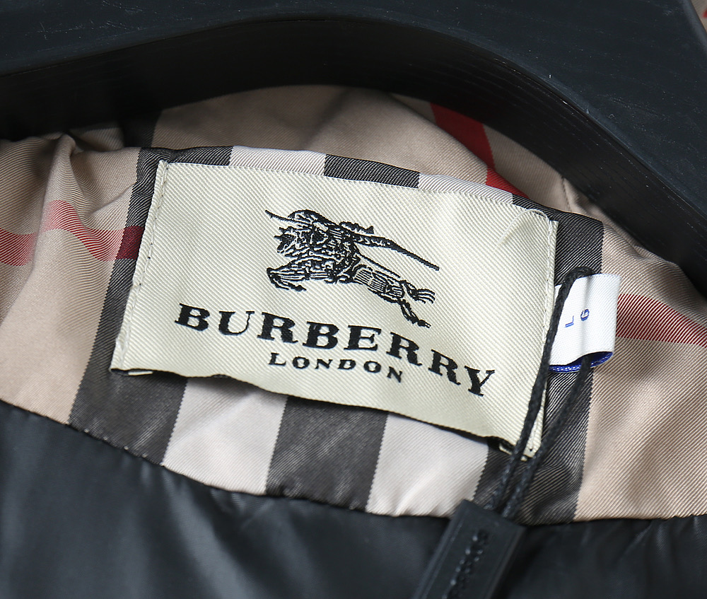 Burberry Down Jacket Goose Down M-l-xl