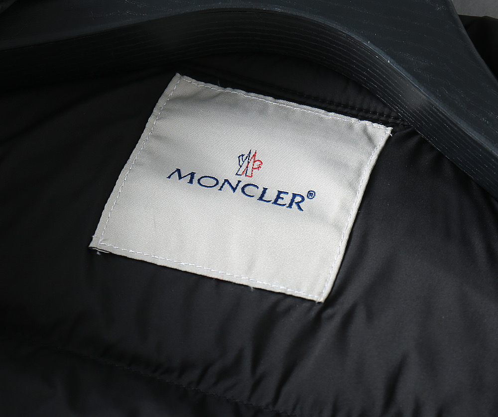 Moncler Down Jacket Goose Down M-l-xl