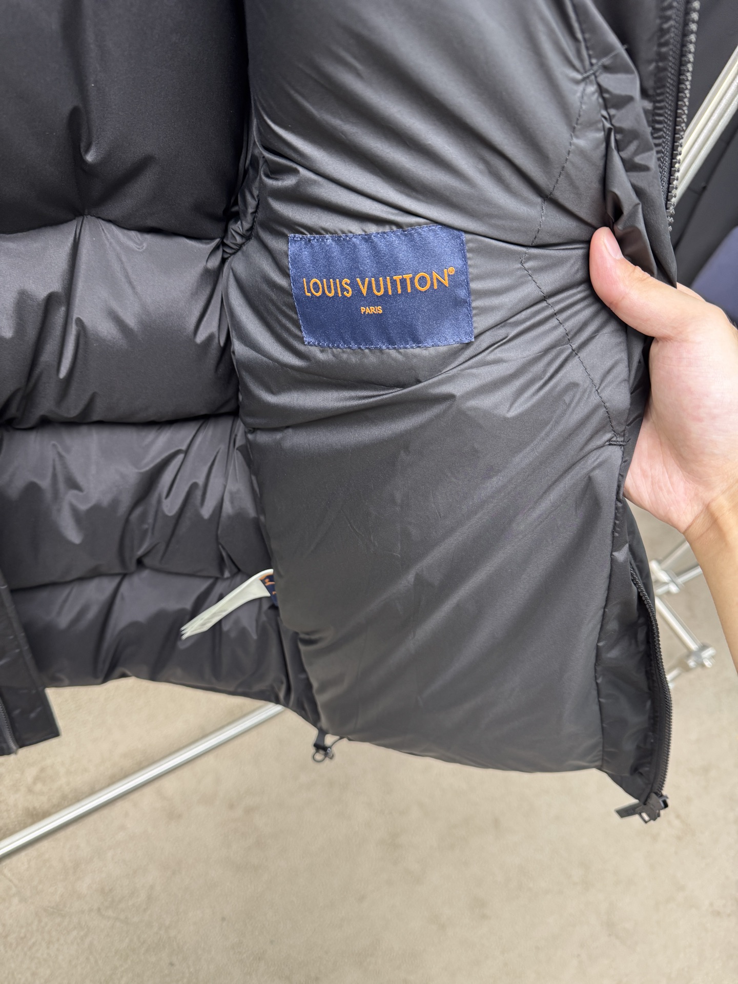 Louis Vuitton Down Jacket L