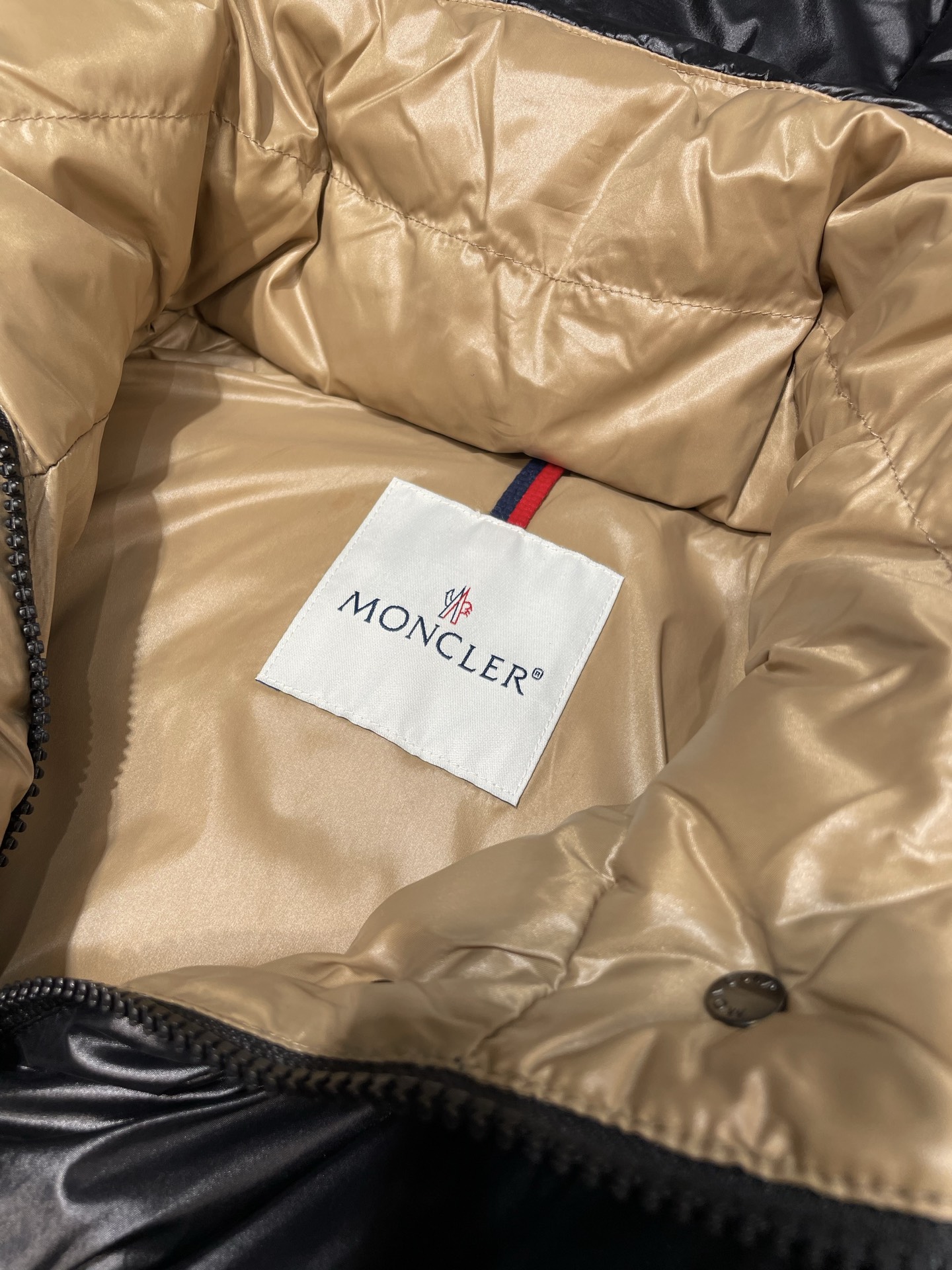 Moncler Down Jacket White Duck Down M-l