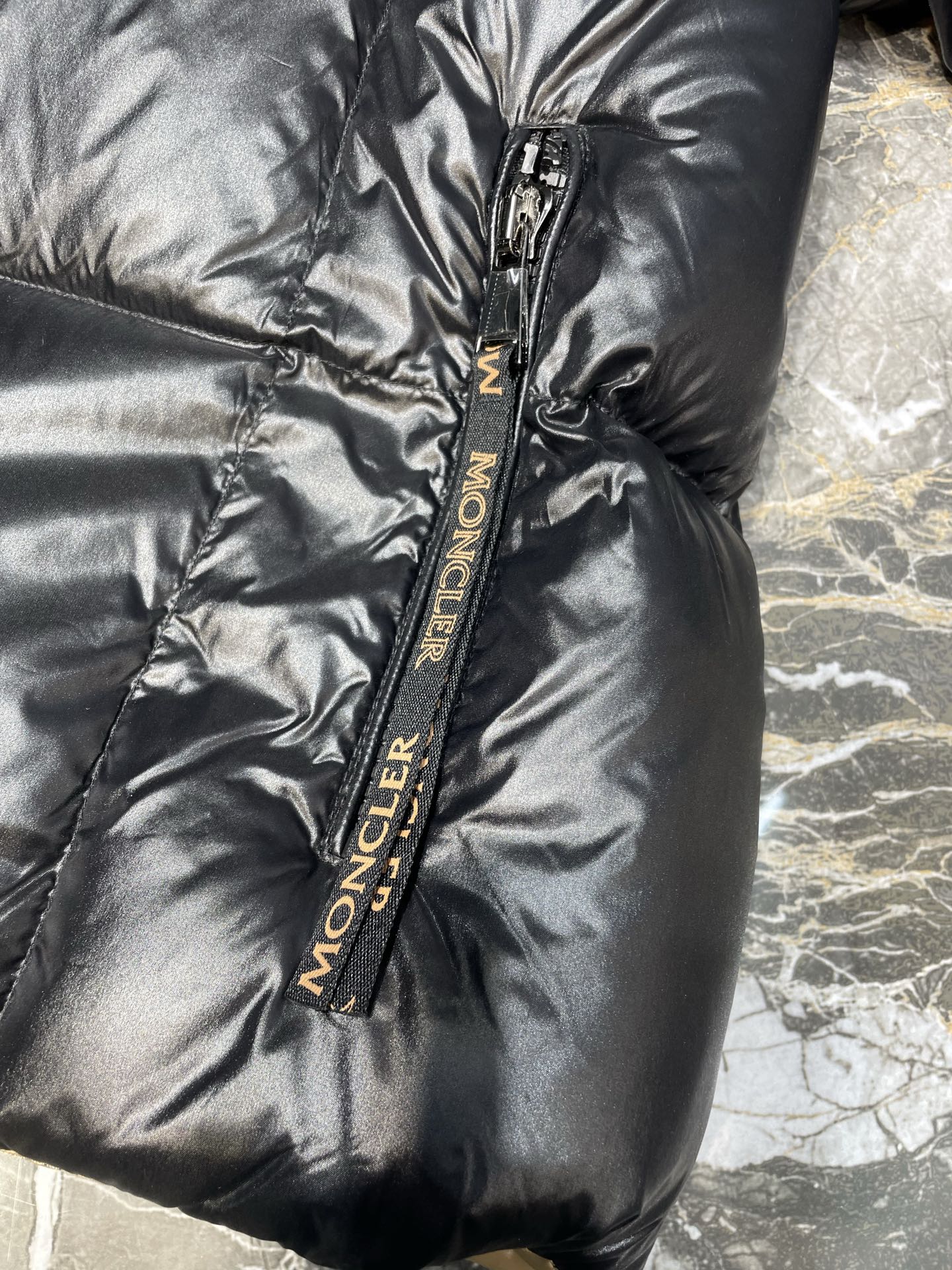 Moncler Down Jacket White Duck Down M-l