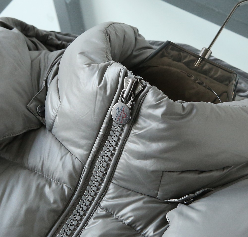 Moncler Couple Down Jacket Black Hooded M-l