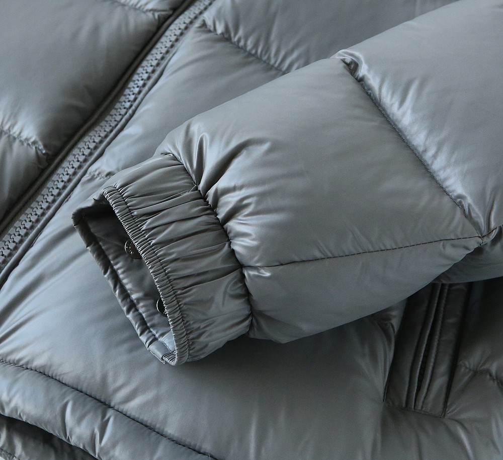 Moncler Couple Down Jacket Black Hooded M-l