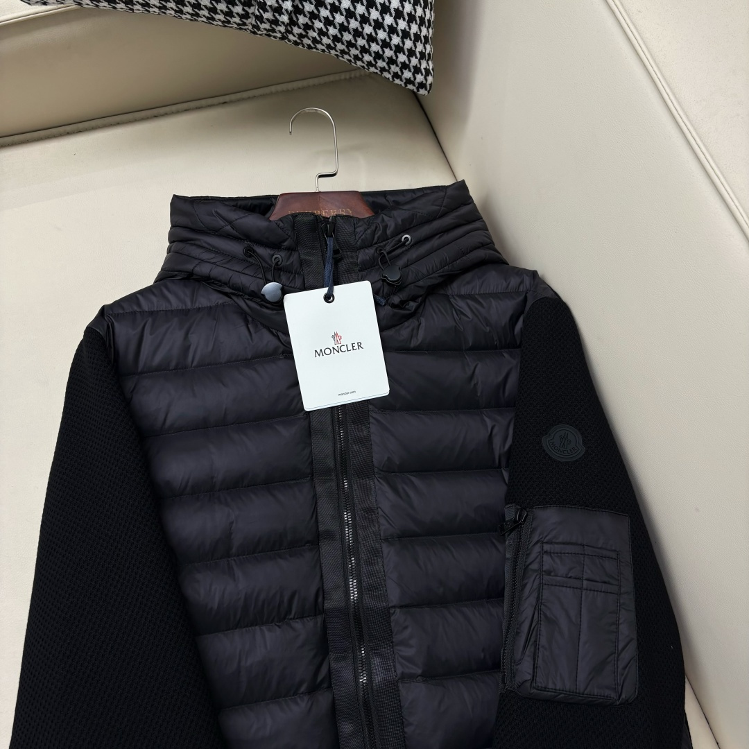 Moncler Down Jacket M-l