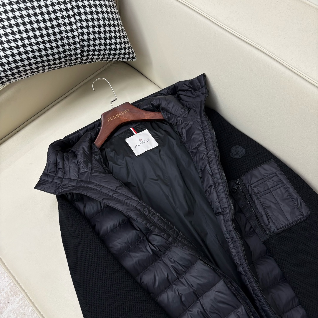 Moncler Down Jacket M-l