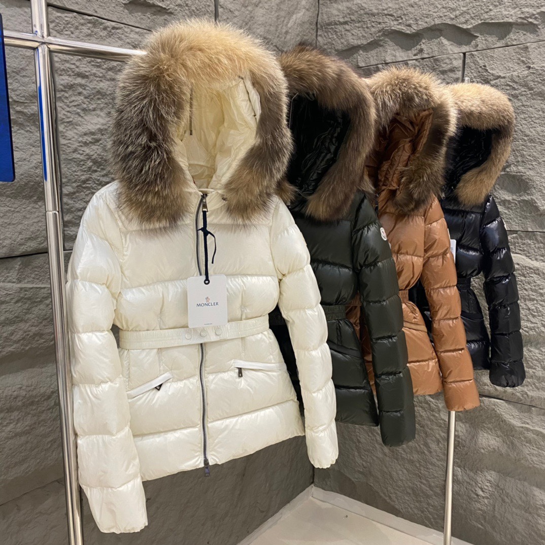 Moncler Female Down Jacket Black Hooded S-m-l