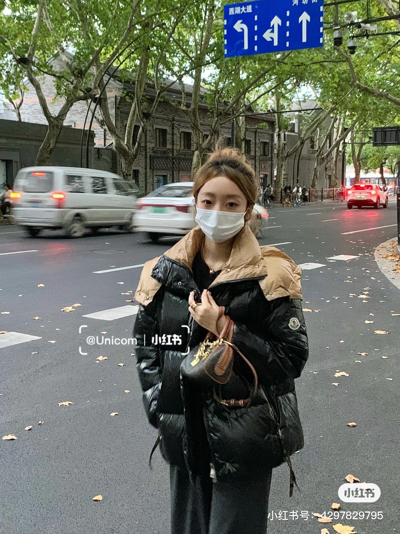 Moncler Down Jacket M-l