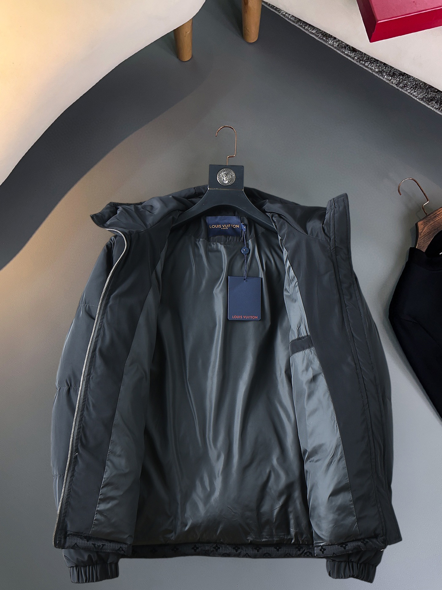 Louis Vuitton Down Jacket Goose Down M-l-xl