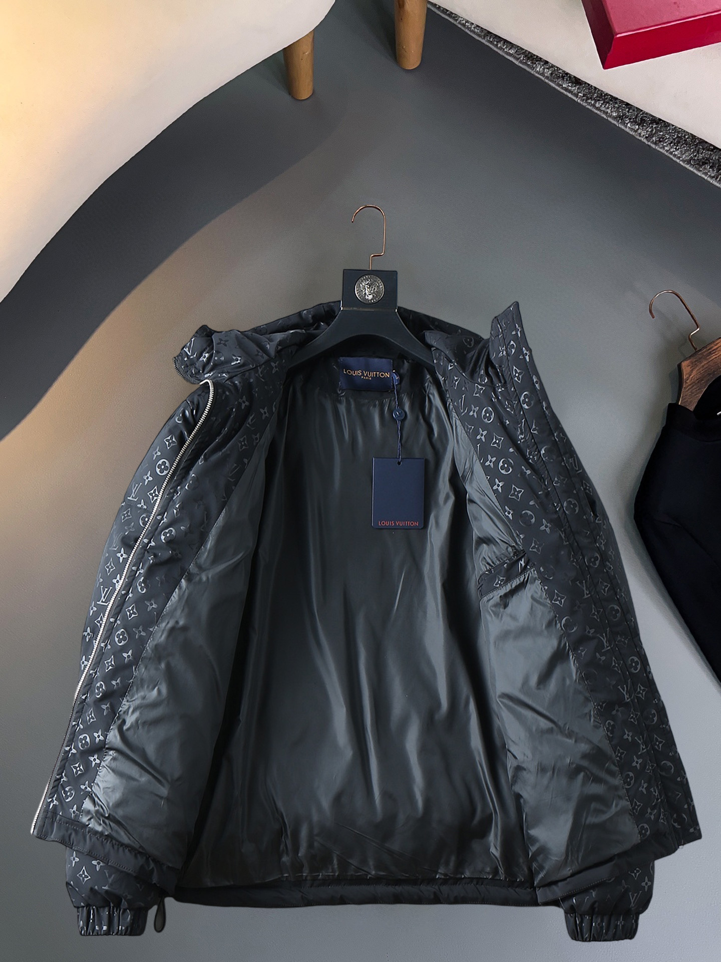 Louis Vuitton Down Jacket Goose Down M-l-xl