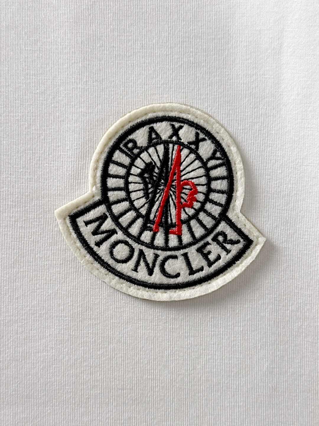 Moncler Basic Clothing S-m-l-xxl