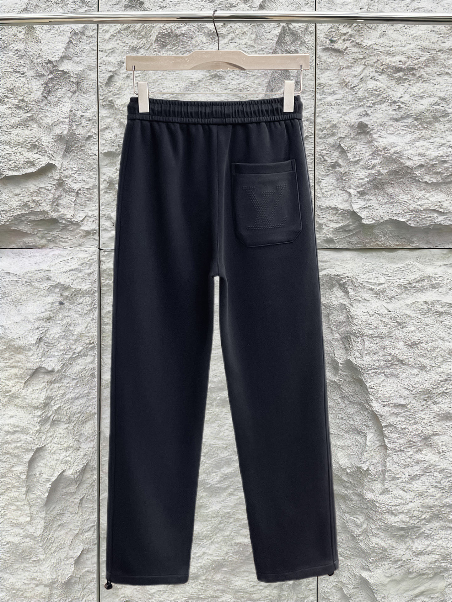 Louis Vuitton Basic Clothing M-l-xl
