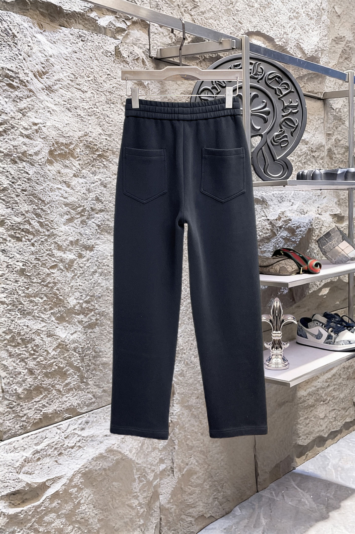Louis Vuitton Basic Clothing M-l-xl