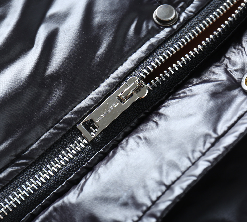 Burberry Down Jacket Goose Down M-l-xl